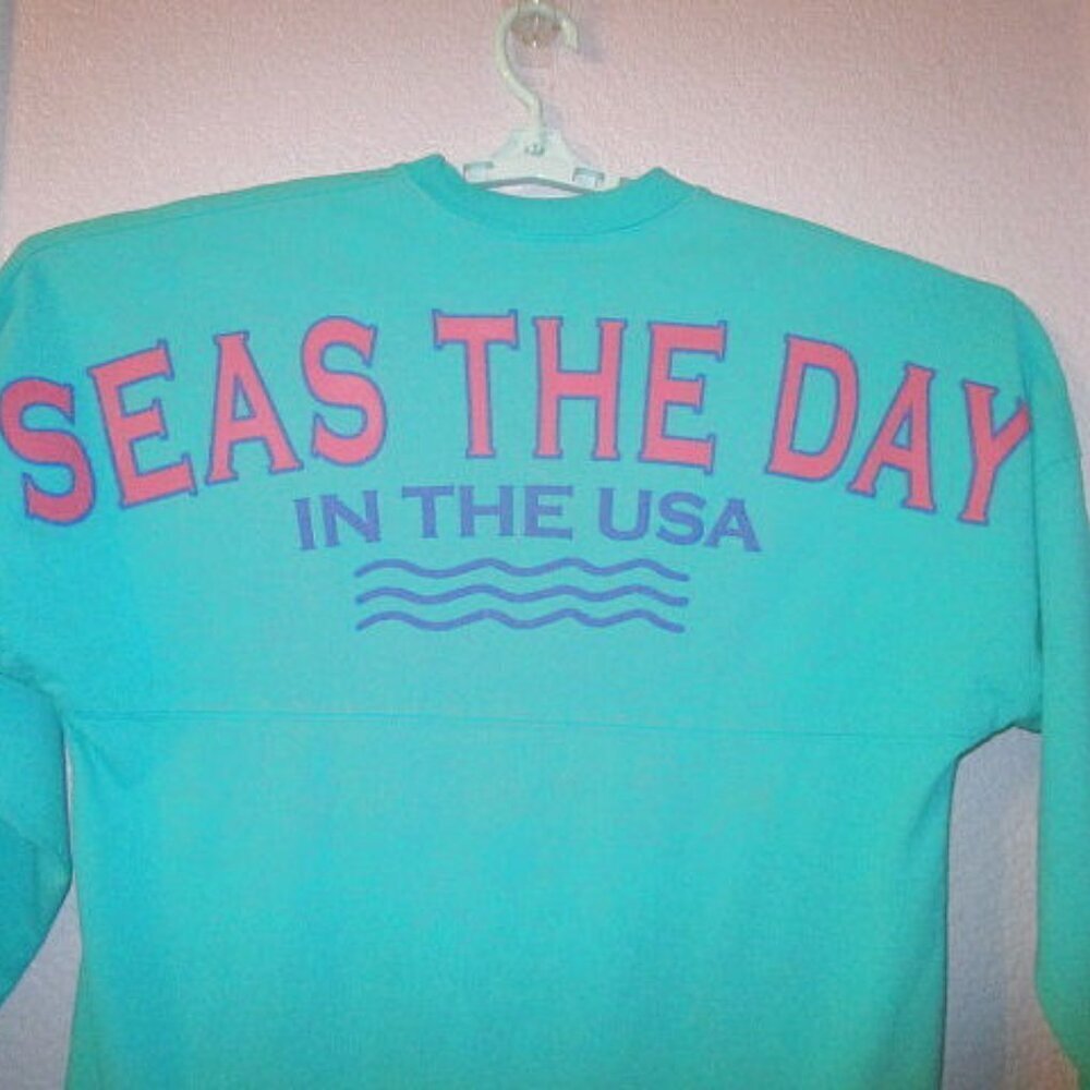 Spirit Jersey T-Shirt M Oversized Seas The Day In The USA Luxury Yacht Cruise